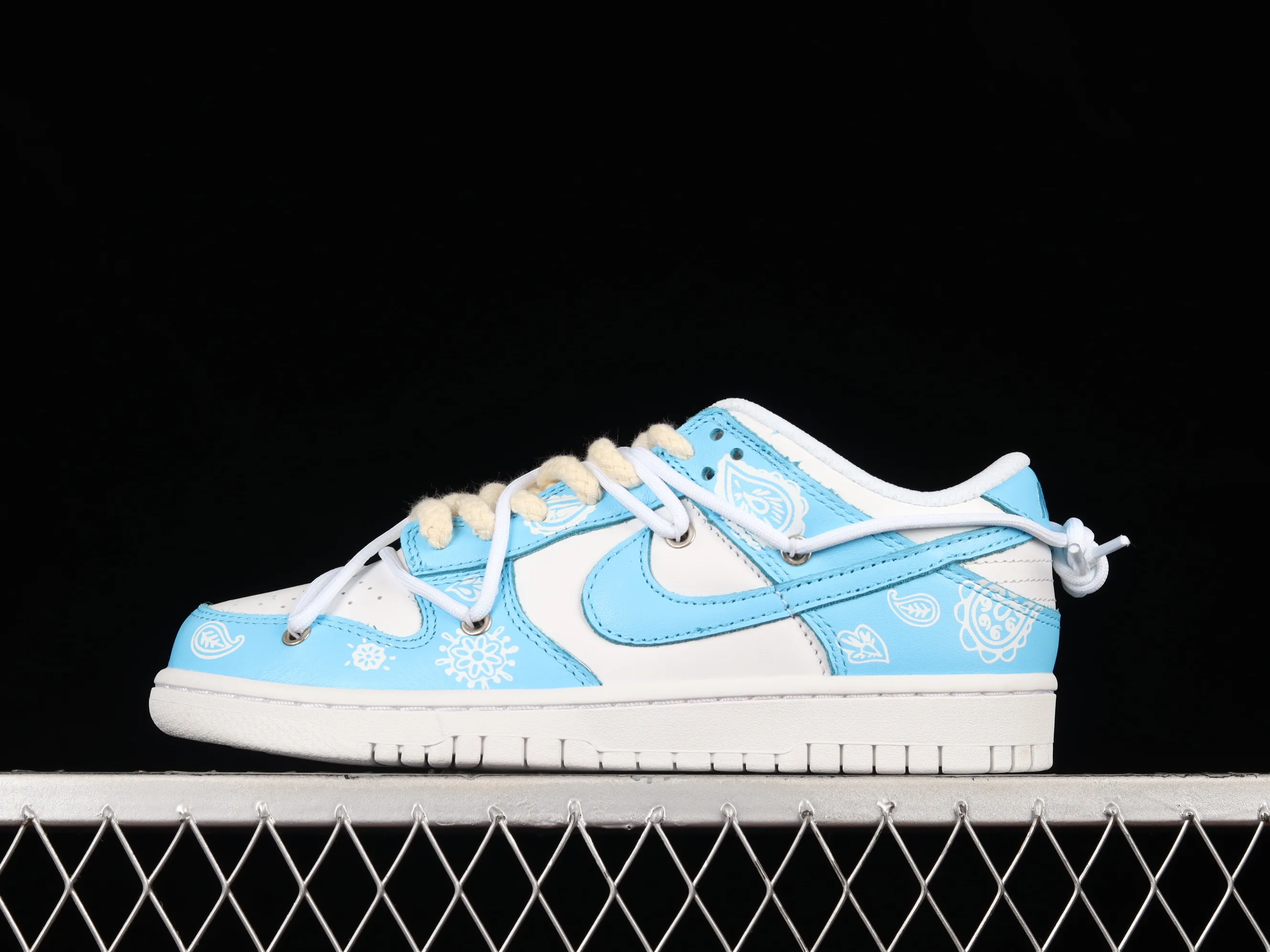 All categories Nk SB Dunk series Nk SB Dunk Low Low-top sneakers Nk Dunk Low Cashew flower strap deconstruction SB smashed backboard fashion casual sneakers DD1503-109